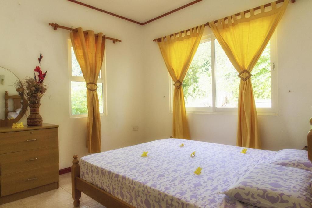 Haus Megan Villa Glacis  Luaran gambar