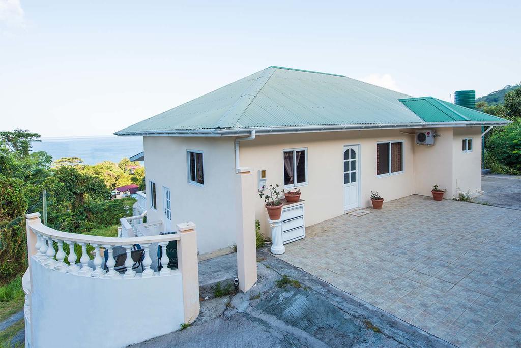 Haus Megan Villa Glacis  Luaran gambar